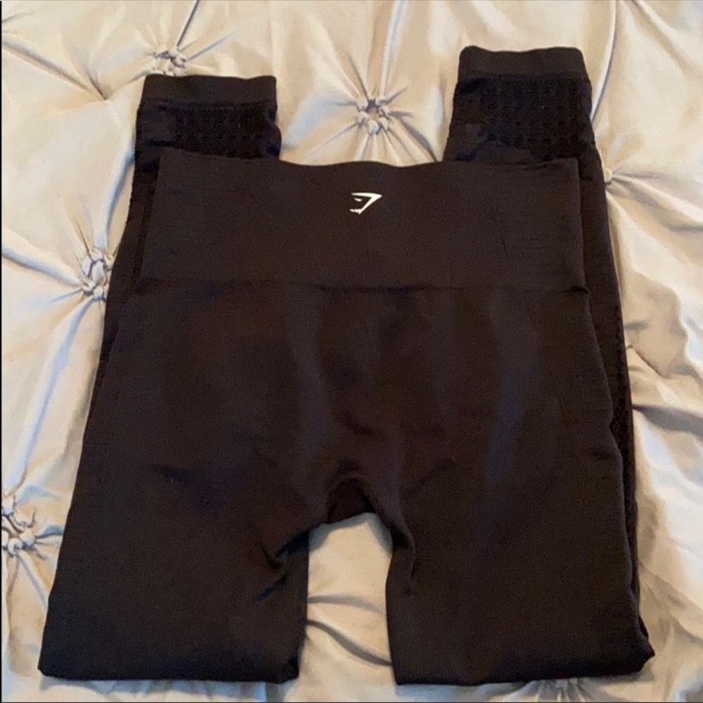 Black gymshark energy seamless leggings